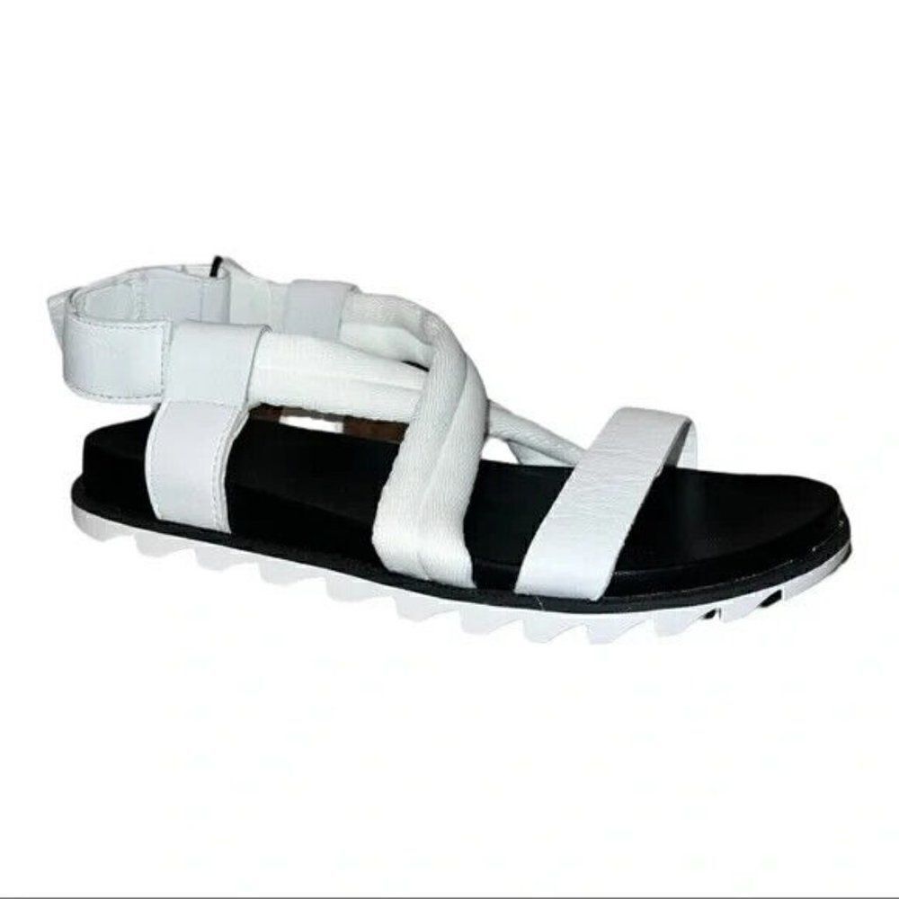 Sorel Women's Roaming Decon Sandals Sea Salt White Leather 9.5M New